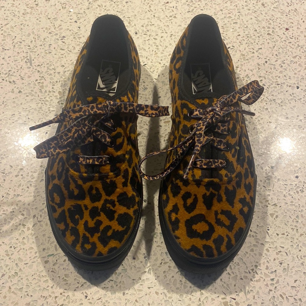 Big girls Cheetah Vans